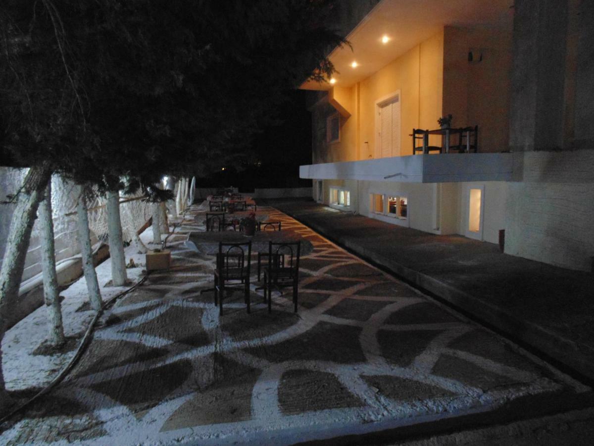 Cozy Country House Hotel Kalivia Thorikou Buitenkant foto